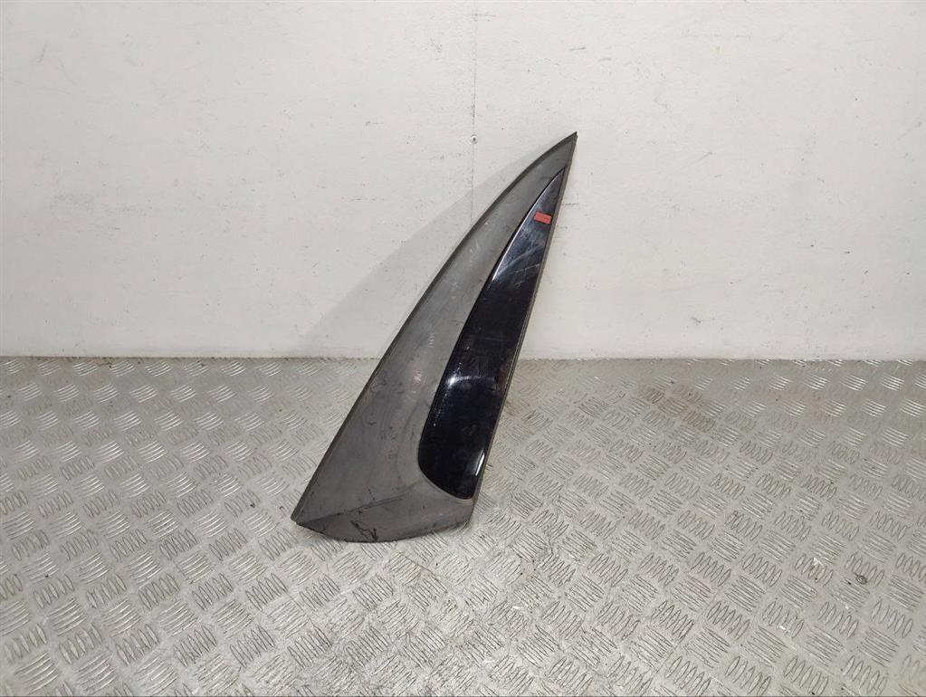 Молдинг крыла заднего правого