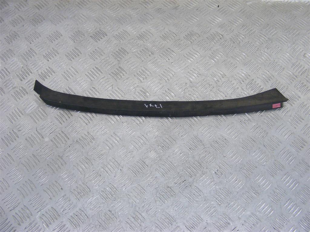 Молдинг стекла лобового Renault Espace 4 (2003-2010)