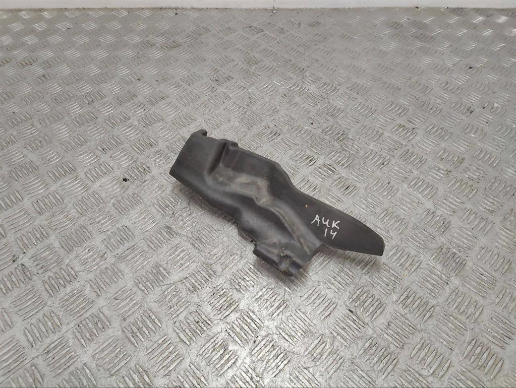 Молдинг стекла лобового