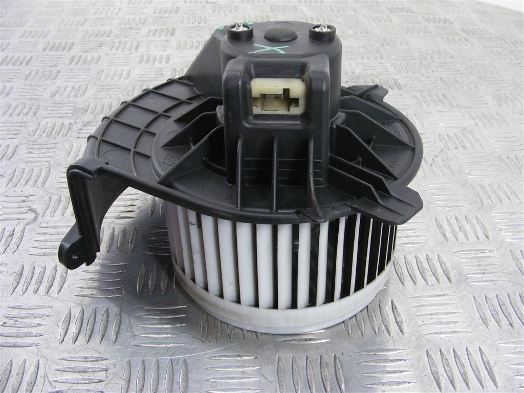 Моторчик печки Renault Kangoo 2 (2007-2019) 173830100