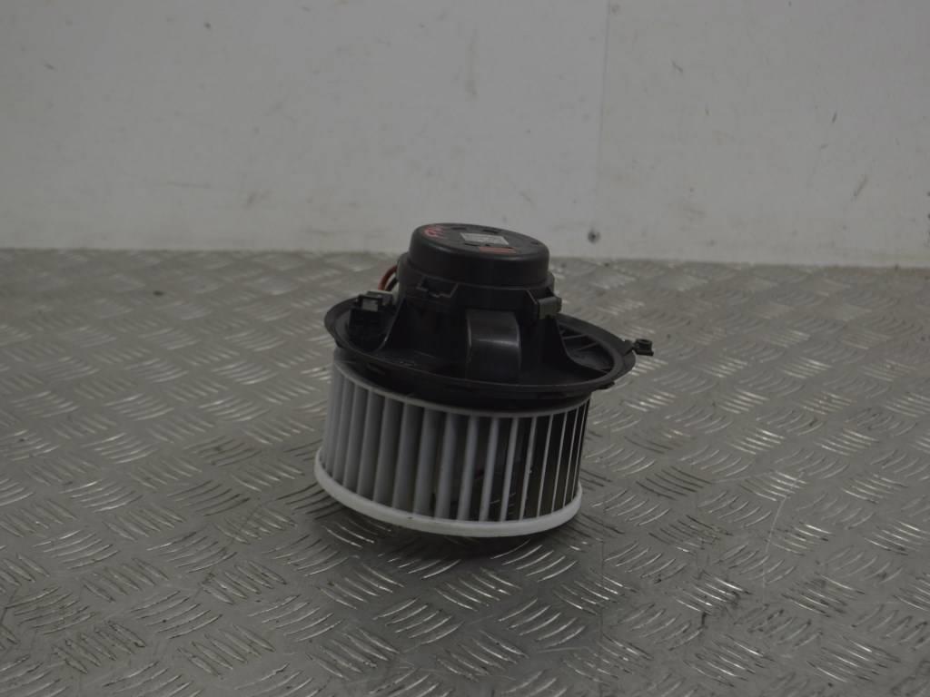 Моторчик печки Renault Laguna 2 (2001-2007) 52488121