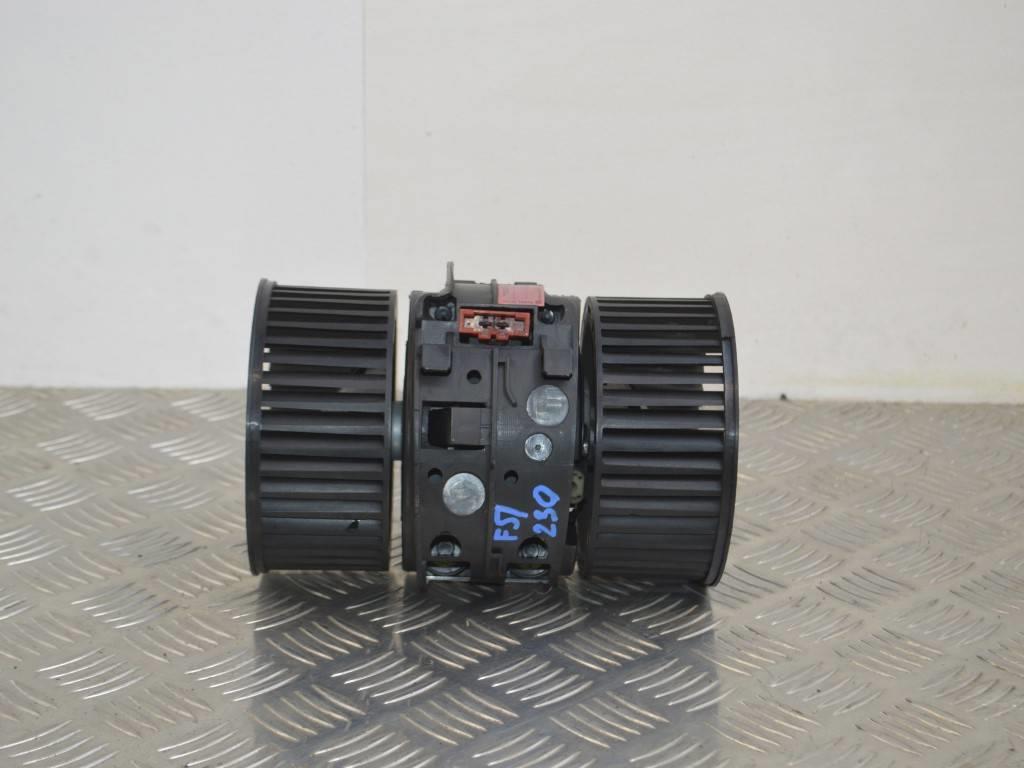 Моторчик печки Renault Megane 3 (2008-2019)