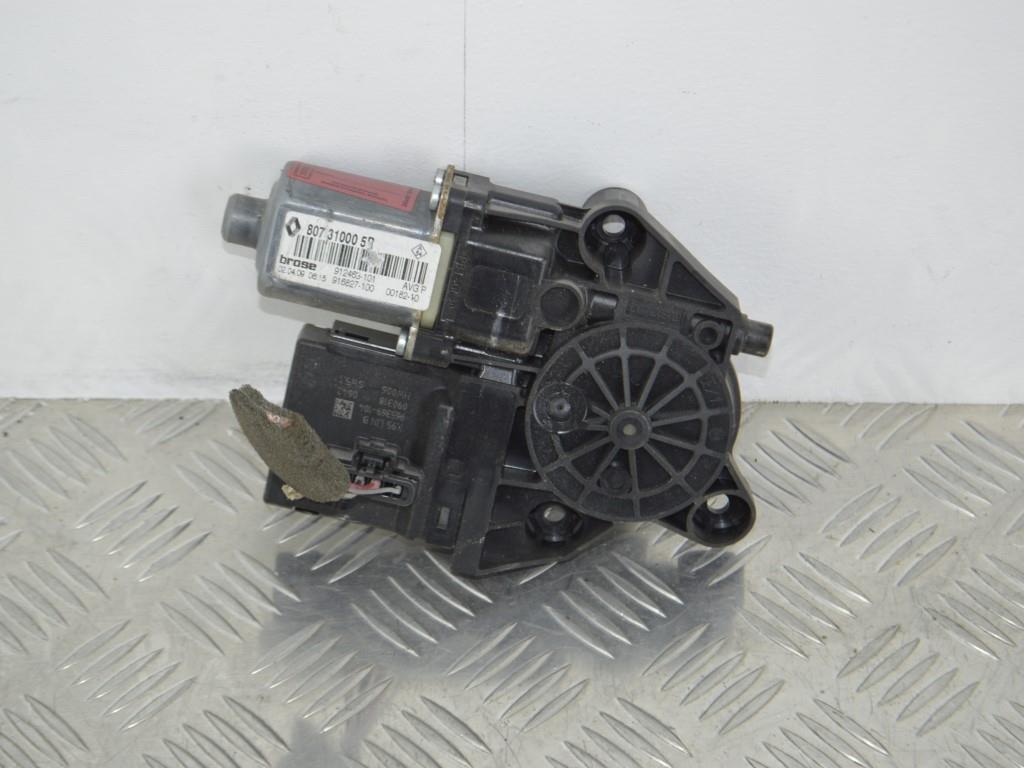 Моторчик стеклоподъемника передний левый