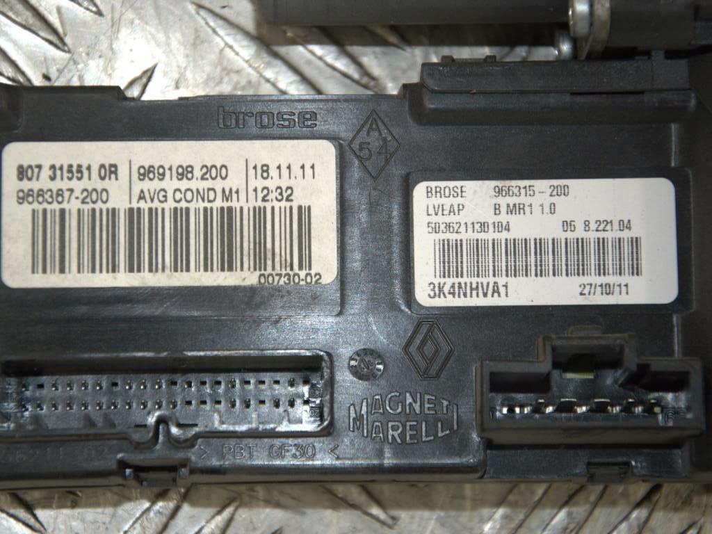 Моторчик стеклоподъемника передний левый