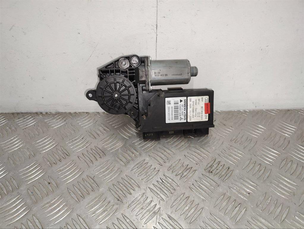 Моторчик стеклоподъемника передний правый