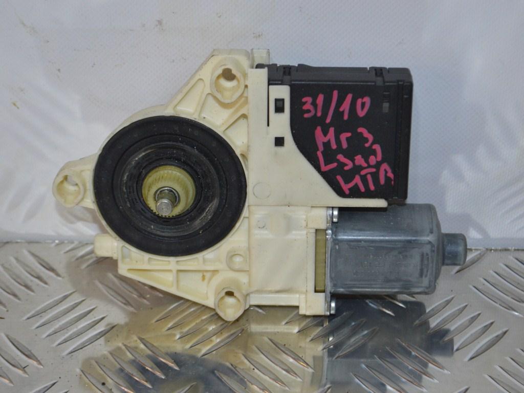 Моторчик стеклоподъемника задний левый