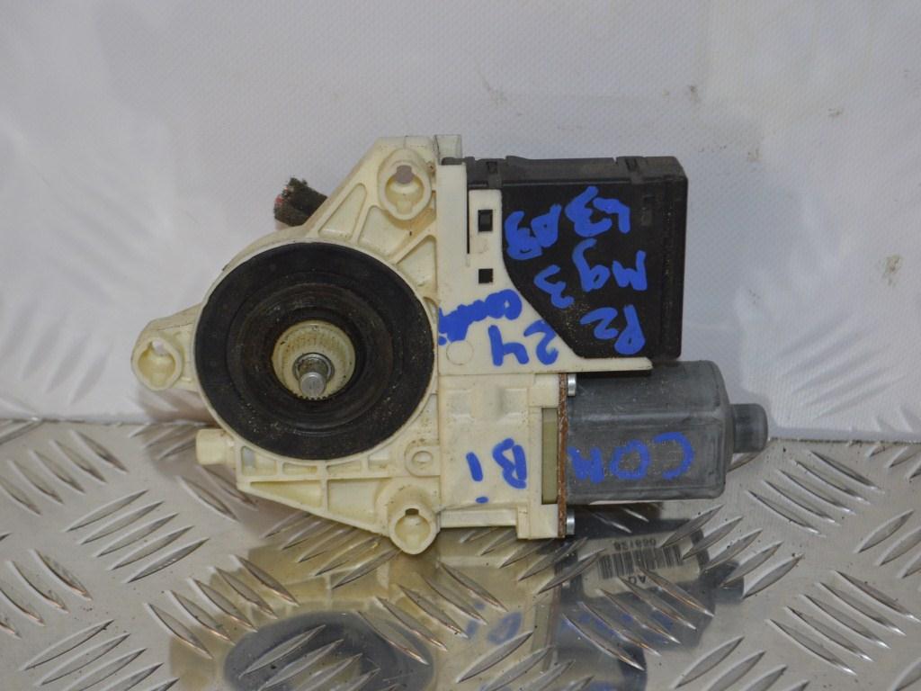 Моторчик стеклоподъемника задний левый