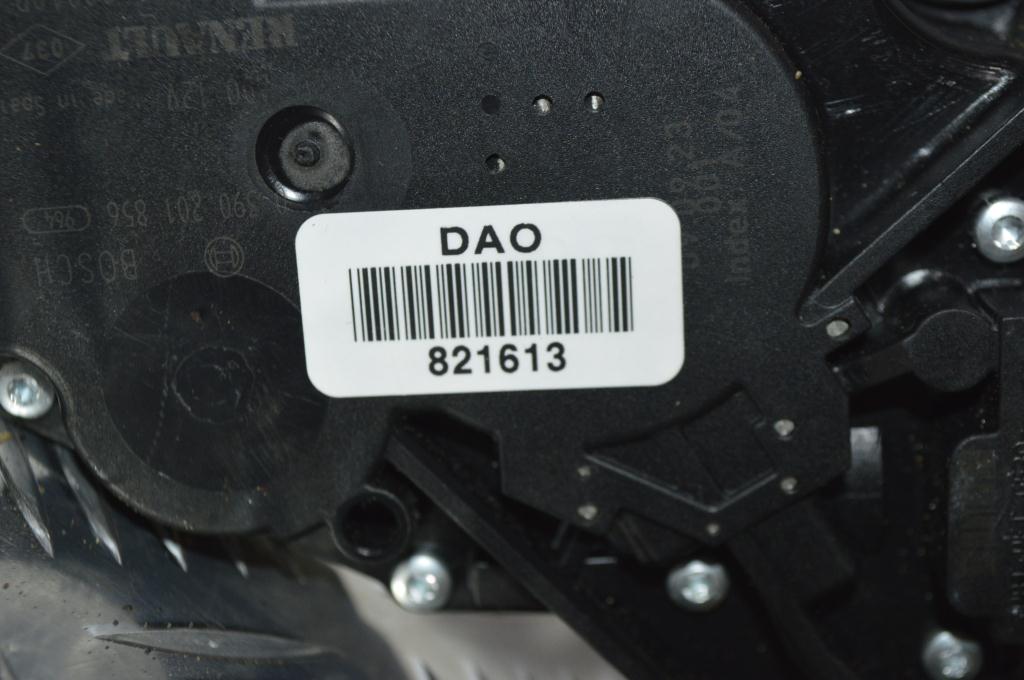 Моторчик заднего стеклоочистителя (дворника)