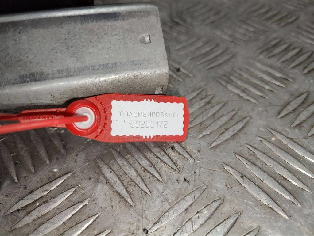 Моторчик заднего стеклоочистителя (дворника)