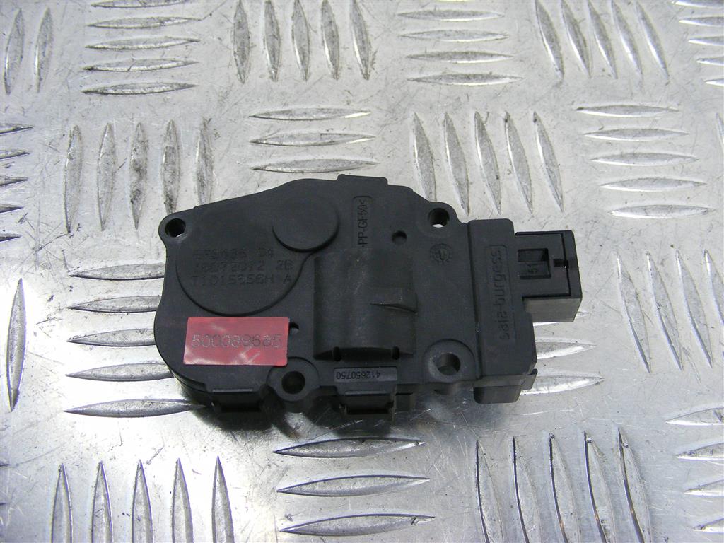 Моторчик заслонки печки