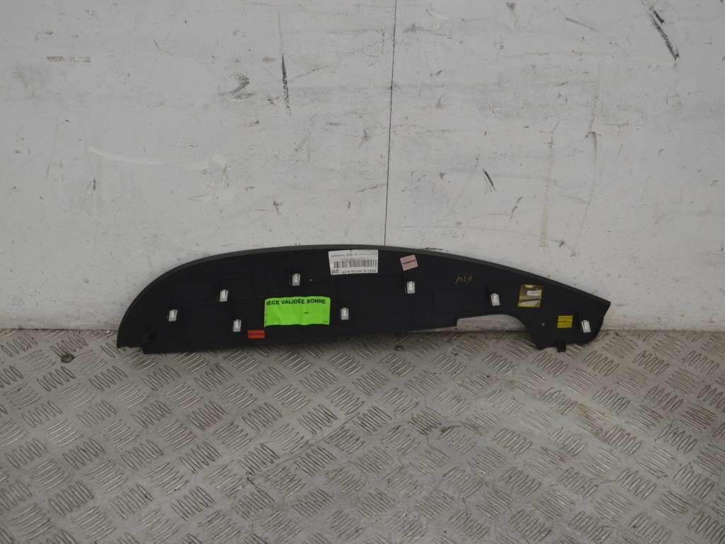 Накладка декоративная на торпедо