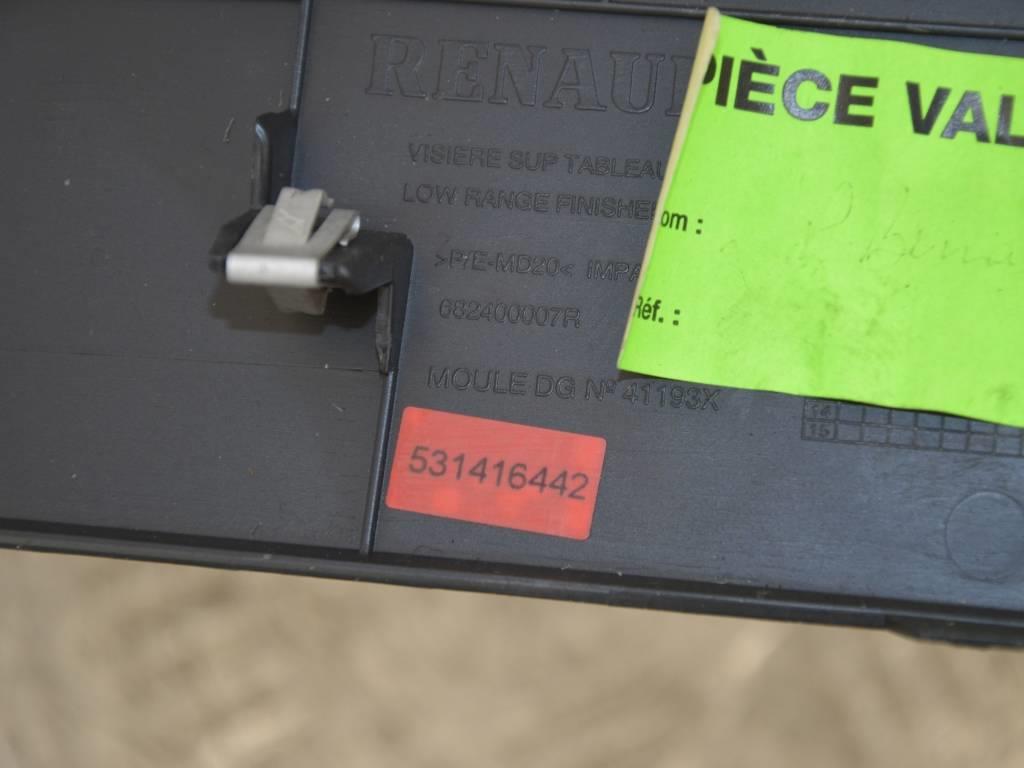 Накладка декоративная на торпедо