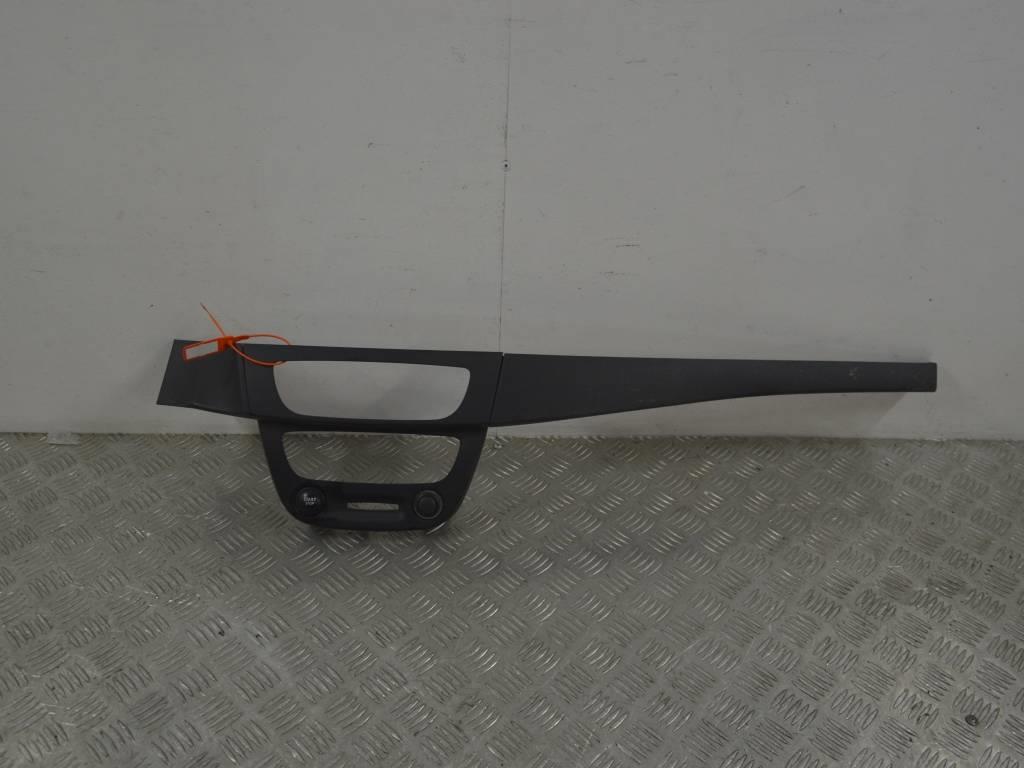 Накладка декоративная на торпедо