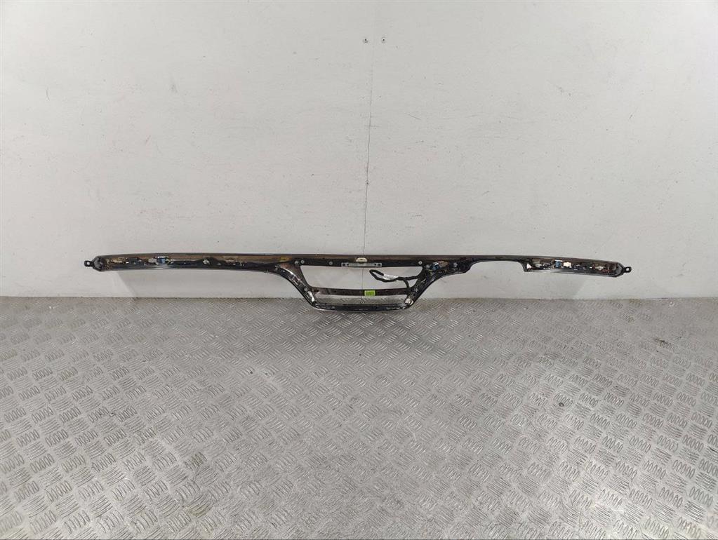 Накладка декоративная на торпедо