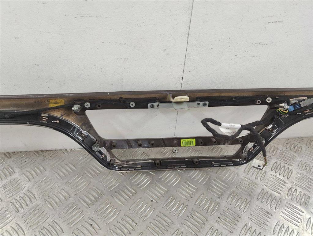 Накладка декоративная на торпедо