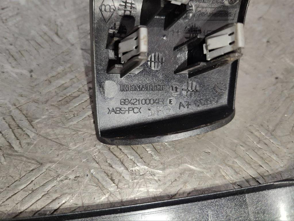 Накладка декоративная на торпедо