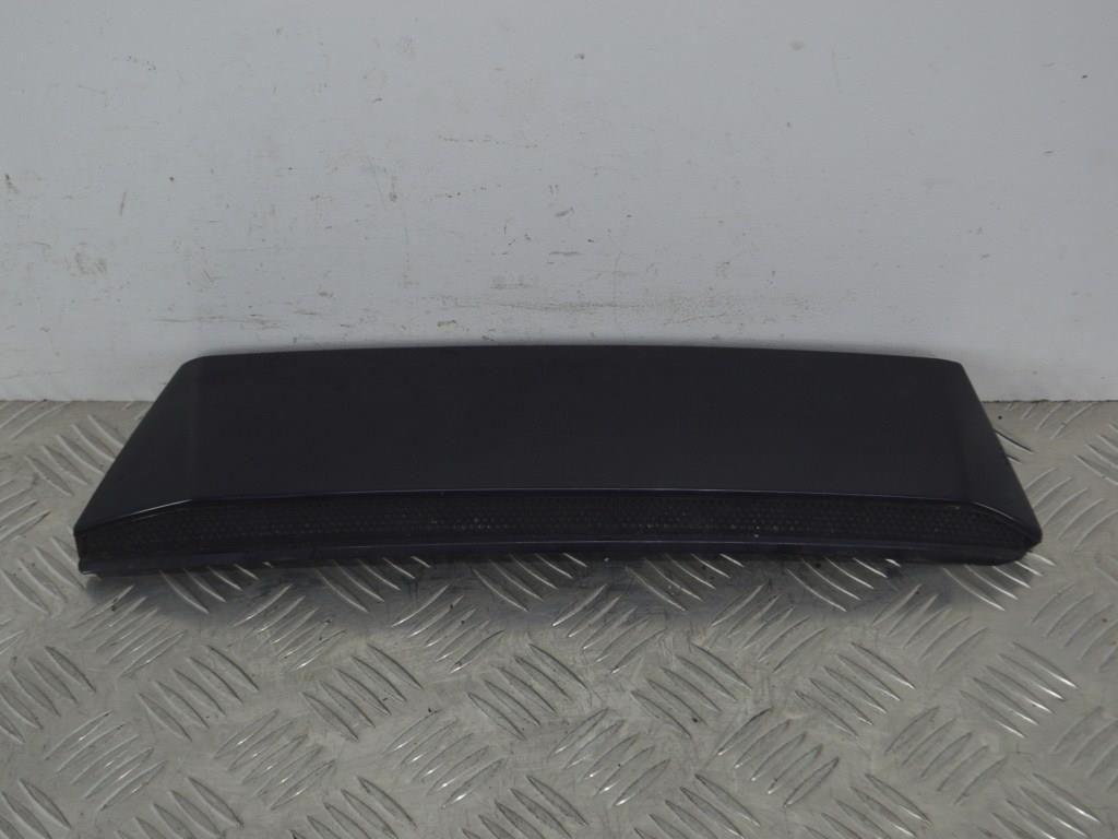 Накладка двери (крышки) багажника Renault Scenic 2 (2003-2009) 8200140171