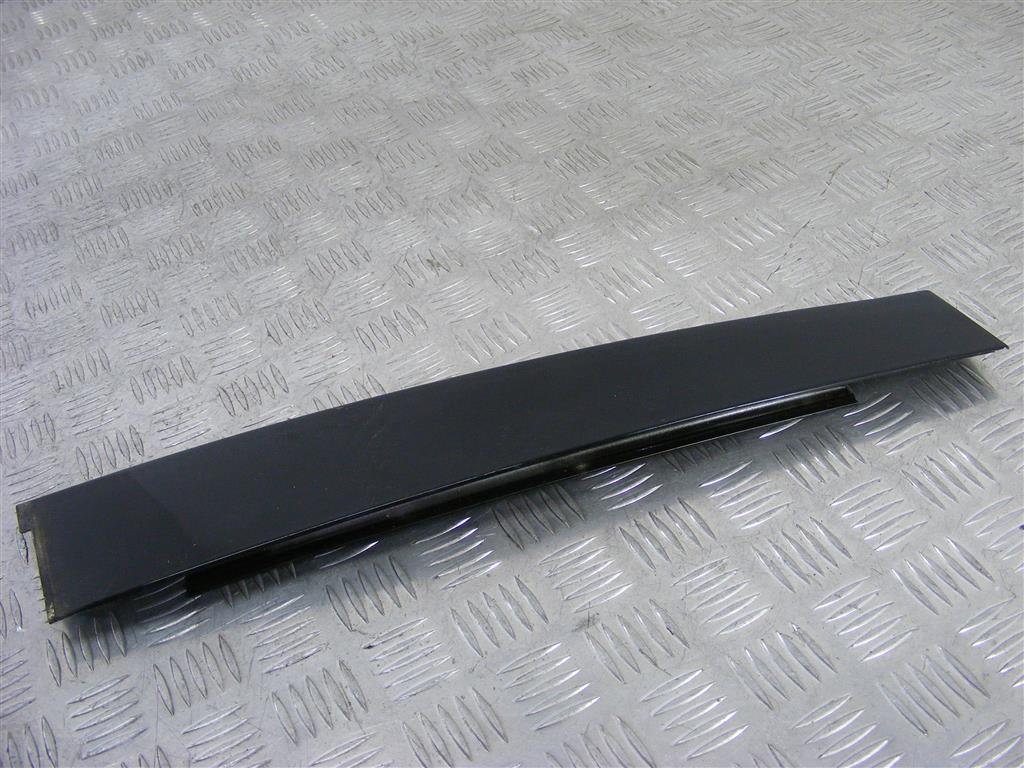 Накладка двери задней левой