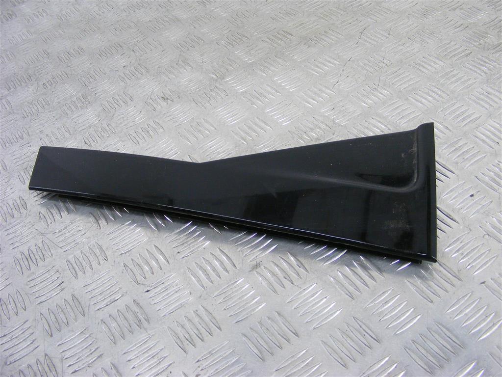Накладка двери задней правой Renault Scenic 3 (2008-2015) 822340003
