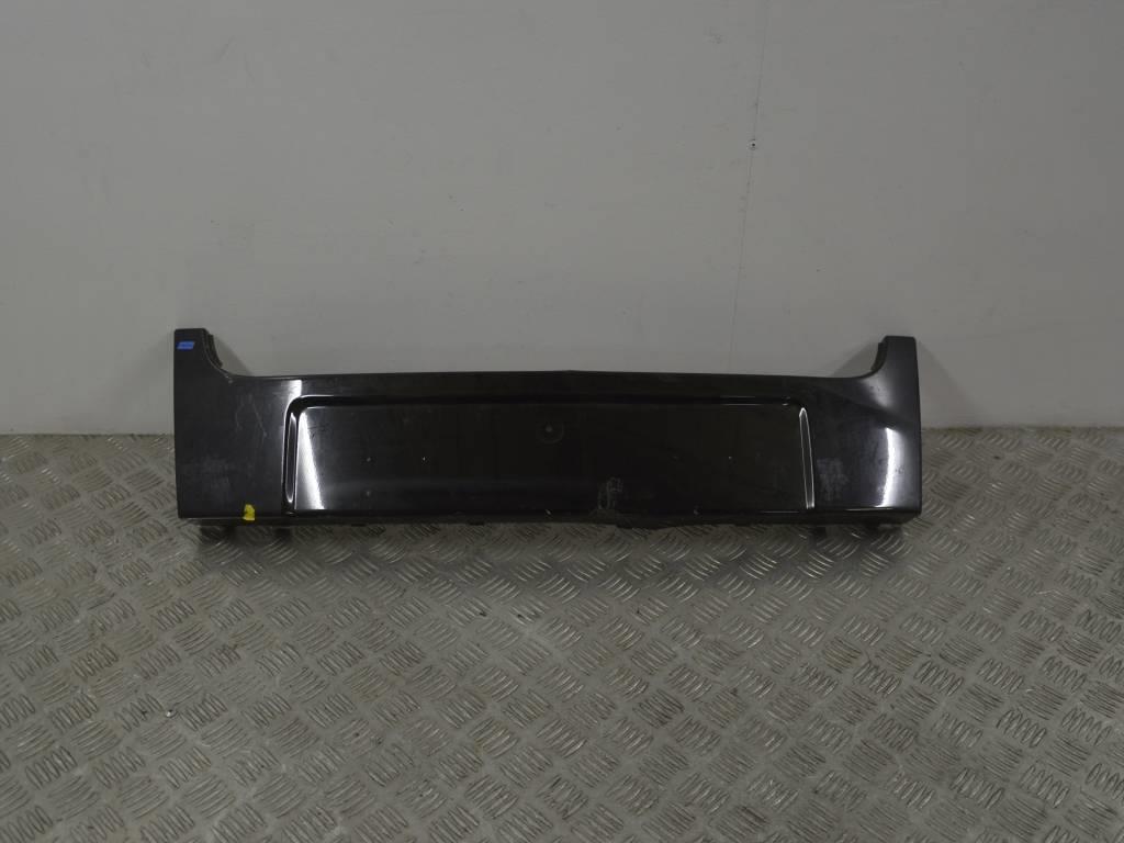 Накладка на бампер