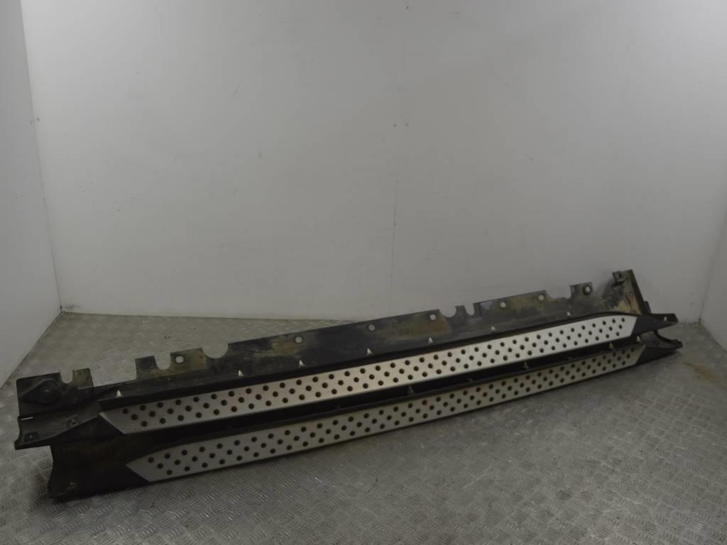 Накладка на порог наружная (комплект)