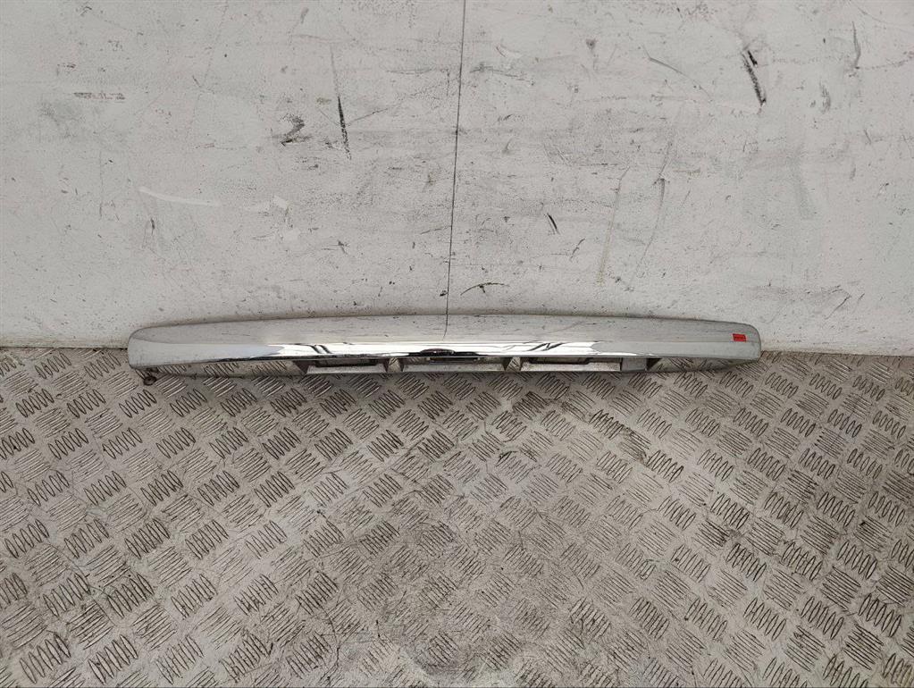 Накладка подсветки номера