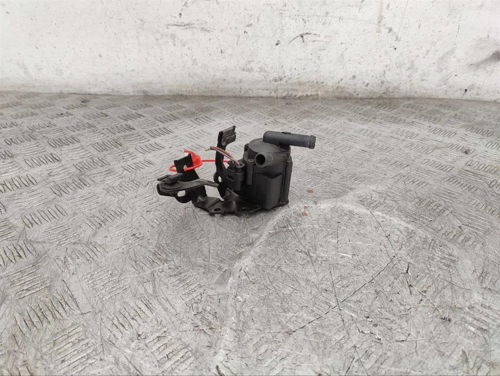 Насос антифриза дополнительный