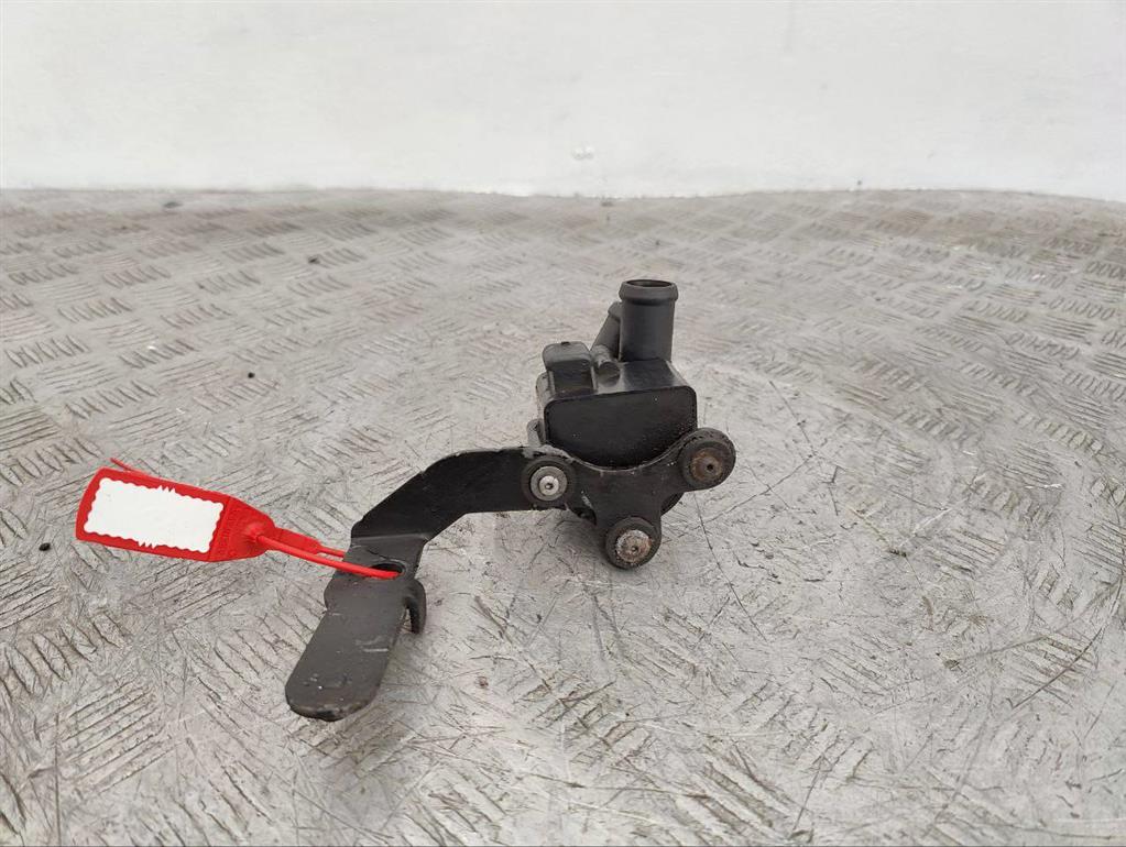 Насос антифриза дополнительный