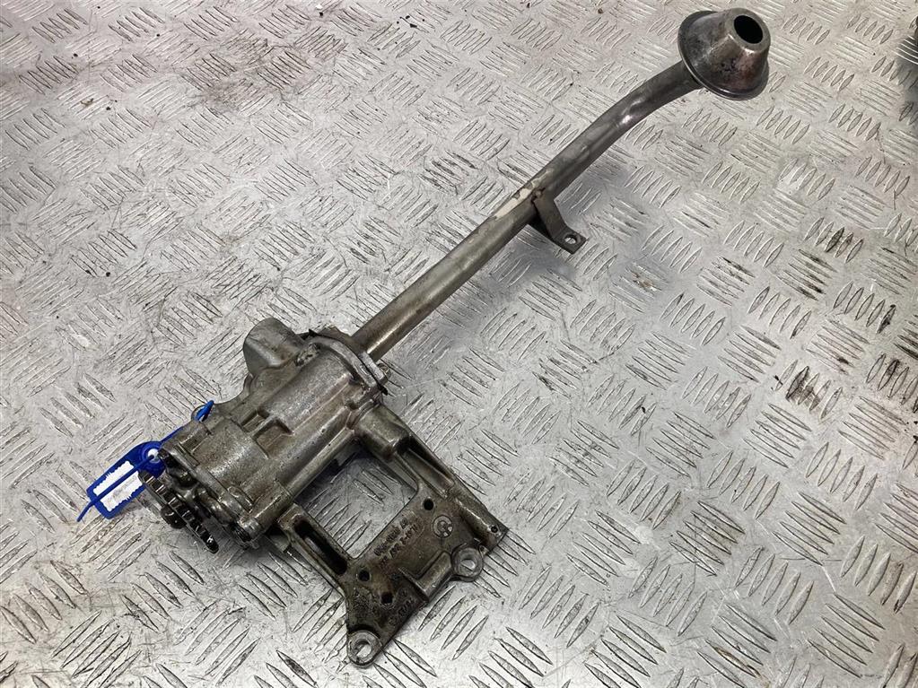 Насос масляный