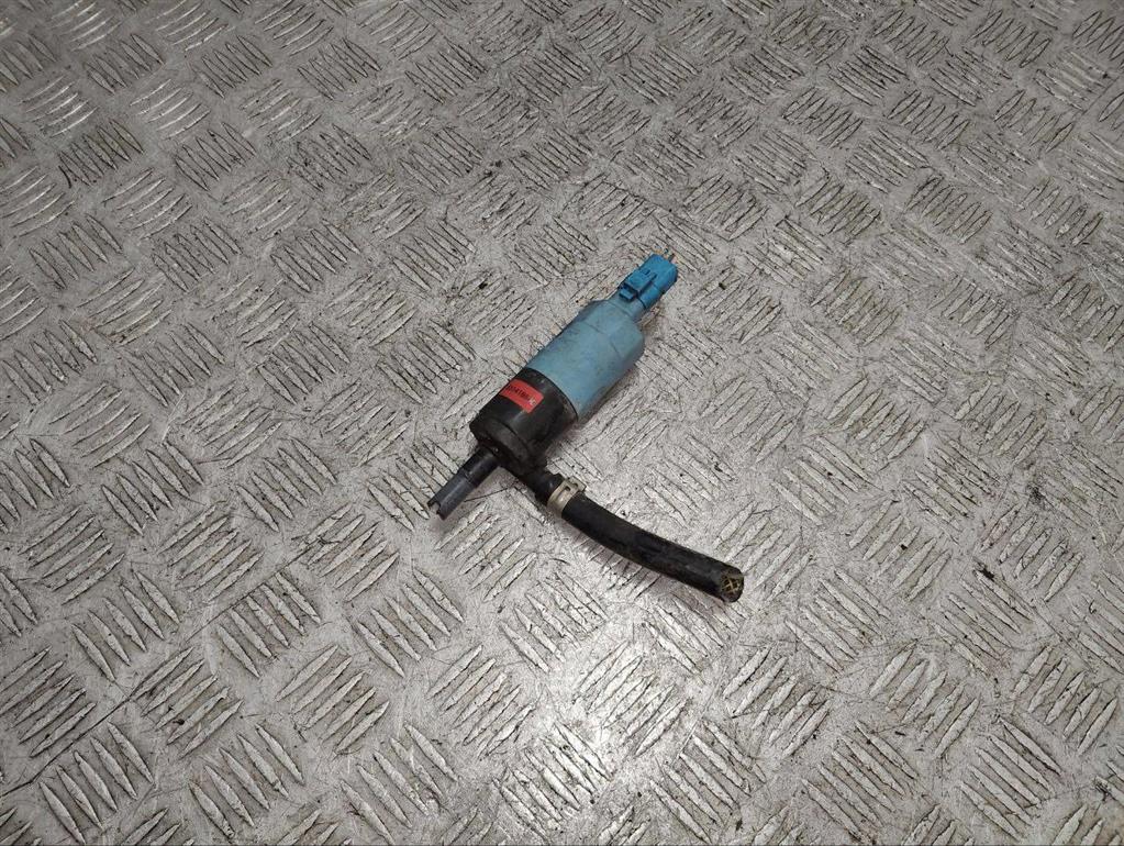 Насос (моторчик) омывателя фар