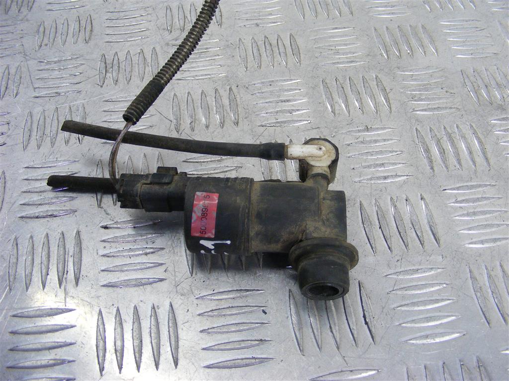 Насос (моторчик) омывателя стекла Renault Espace 4 (2003-2010) 8200194414