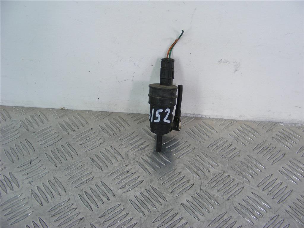 Насос (моторчик) омывателя стекла Renault Scenic 1 (1996-2003)