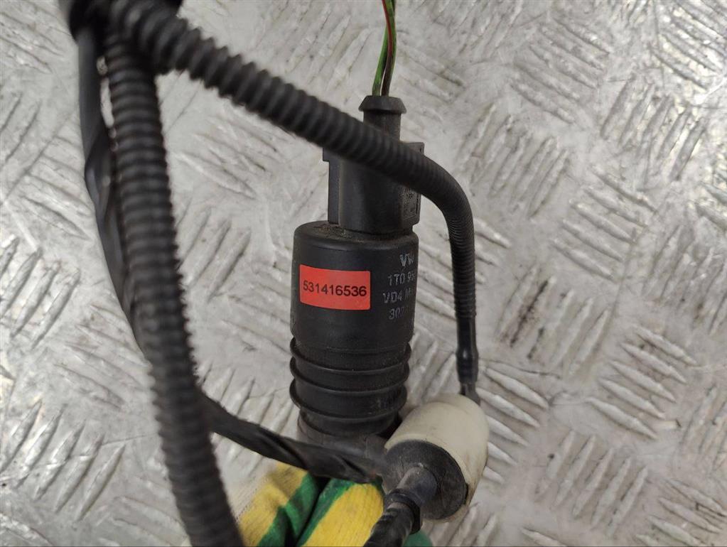 Насос (моторчик) омывателя стекла