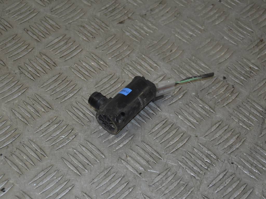 Насос (моторчик) омывателя стекла