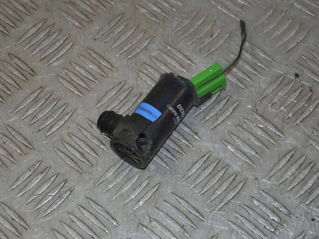 Насос (моторчик) омывателя стекла