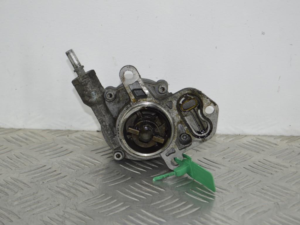 Насос вакуумный