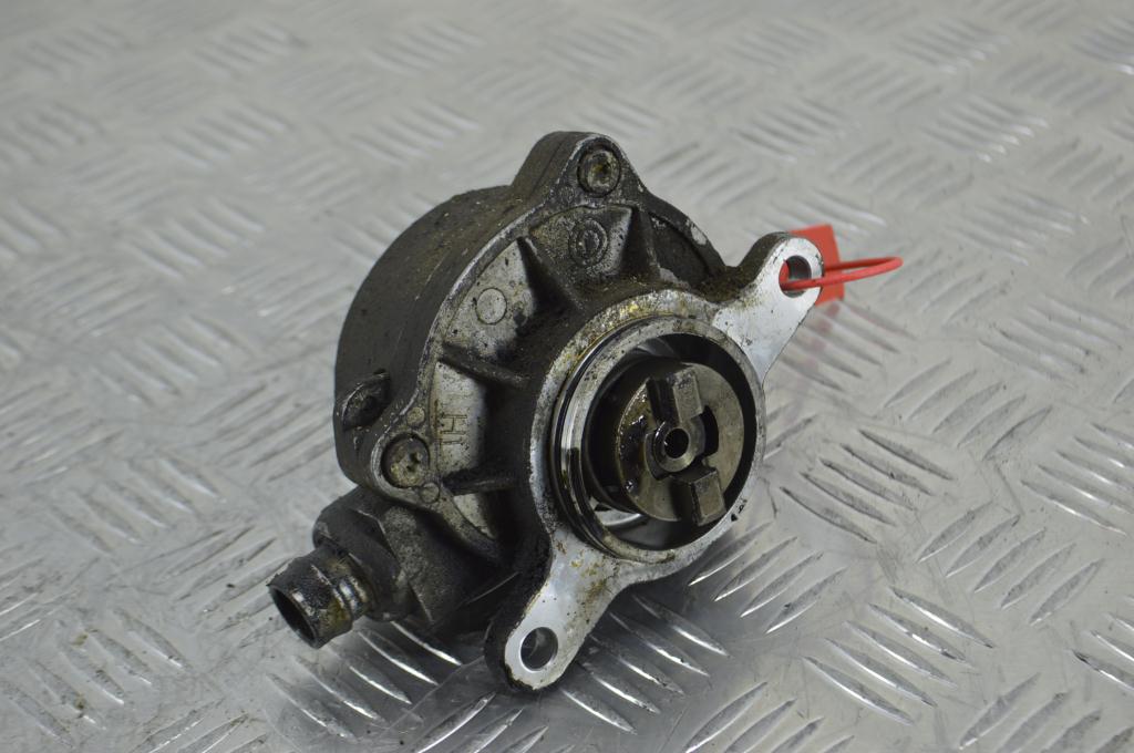 Насос вакуумный