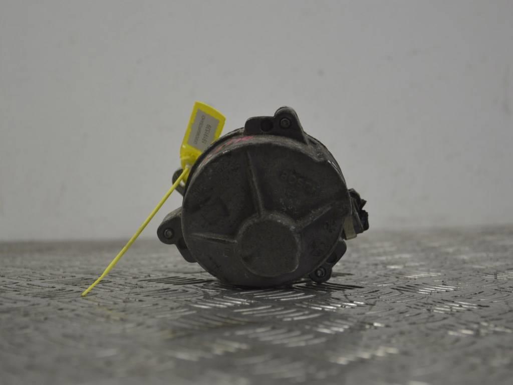 Насос вакуумный