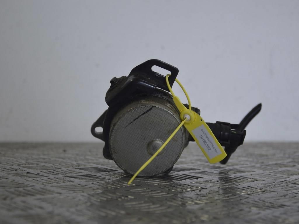 Насос вакуумный