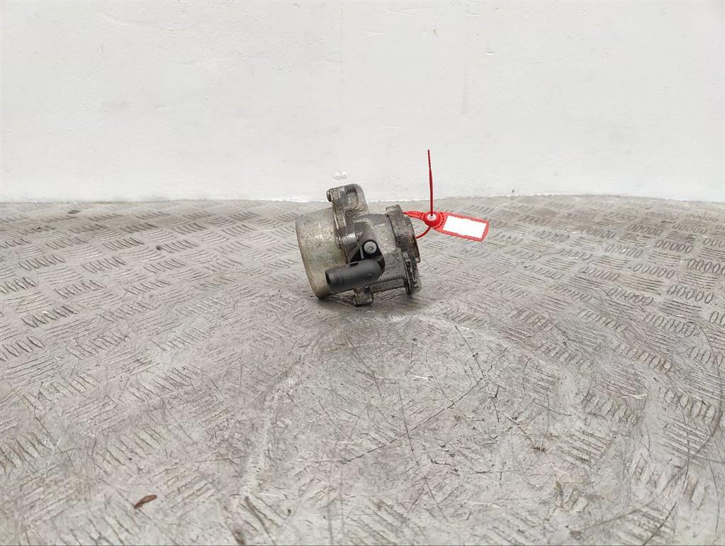 Насос вакуумный