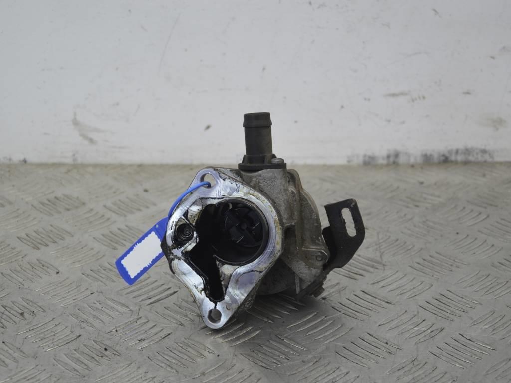 Насос вакуумный