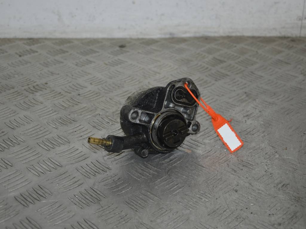 Насос вакуумный