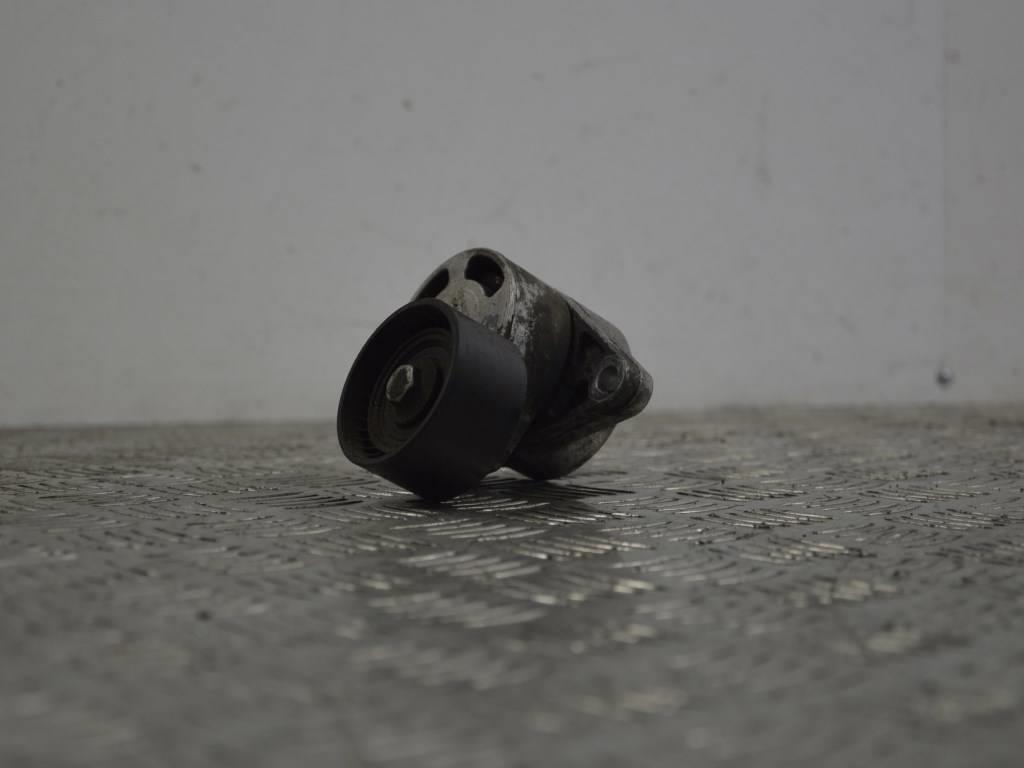 Натяжитель ремня генератора Renault Master 2 (1998-2010) 8200761531