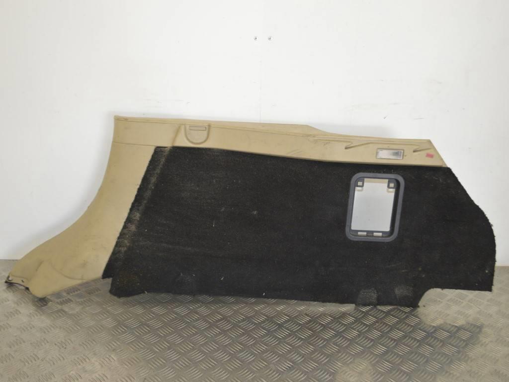 Обшивка багажника