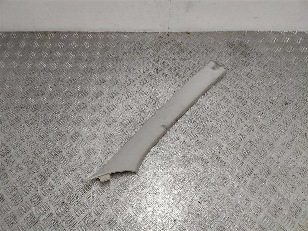 Обшивка стойки передней правой