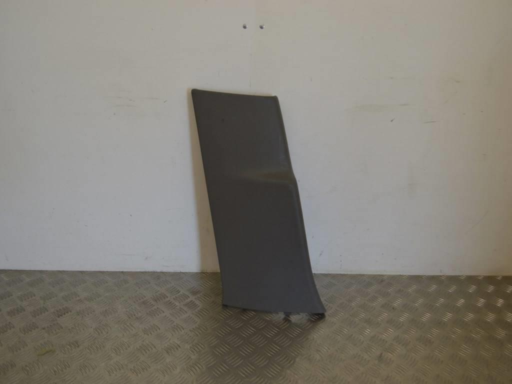 Обшивка стойки центральной левой