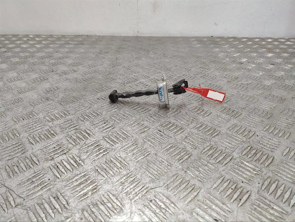 Ограничитель открывания двери передней