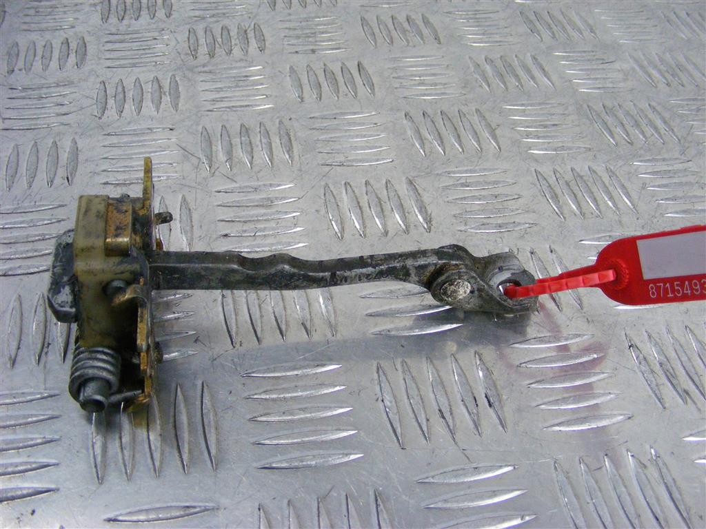 Ограничитель открывания двери