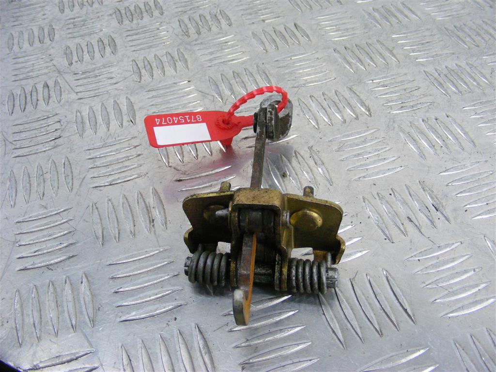 Ограничитель открывания двери Renault Sandero 1 (2009-2014)