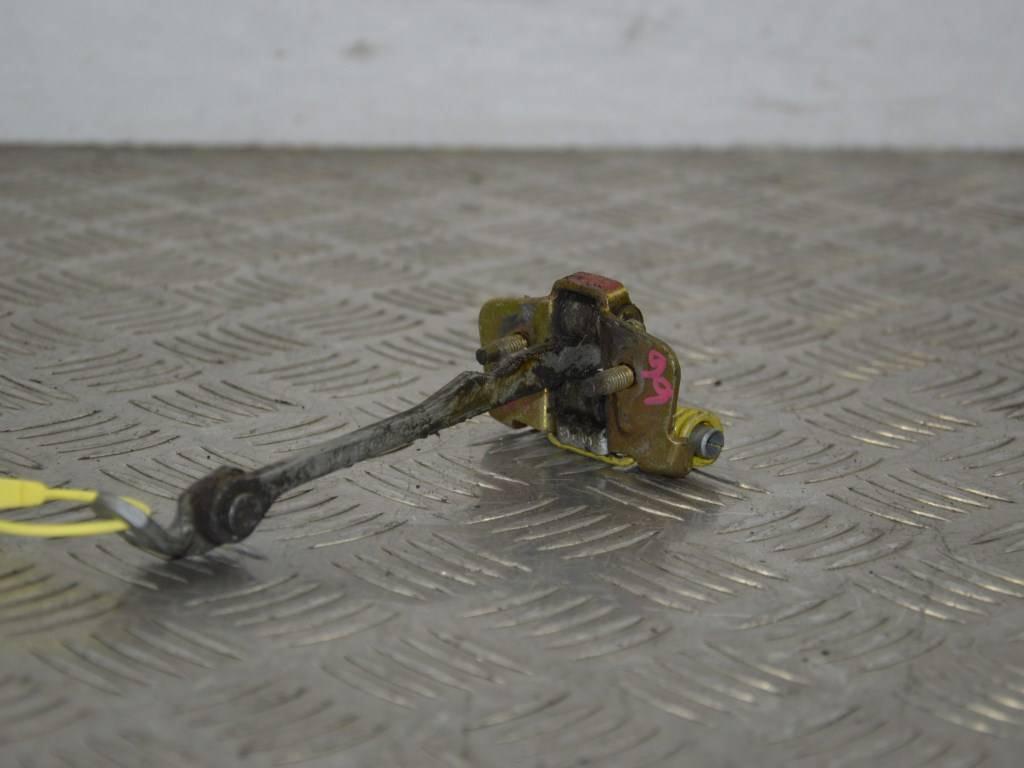 Ограничитель открывания двери Renault Scenic 1 (1996-2003)